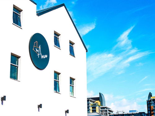 歐洲英國一地12日深度游 vip6人私家小團,國航直飛,四星級酒店,0自費,白金漢宮,曼聯主場,溫莎古堡,2人一臺免費wifi 出發 途牛